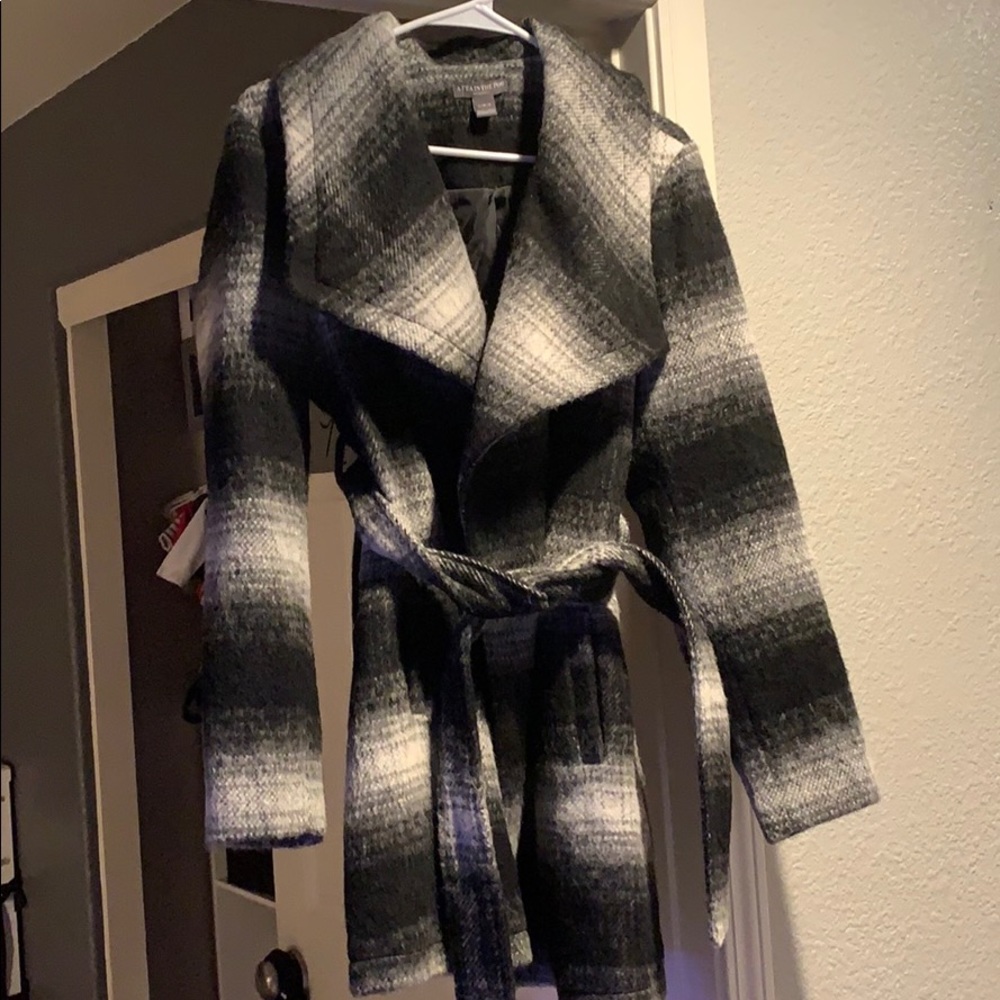 Wool maternity coat